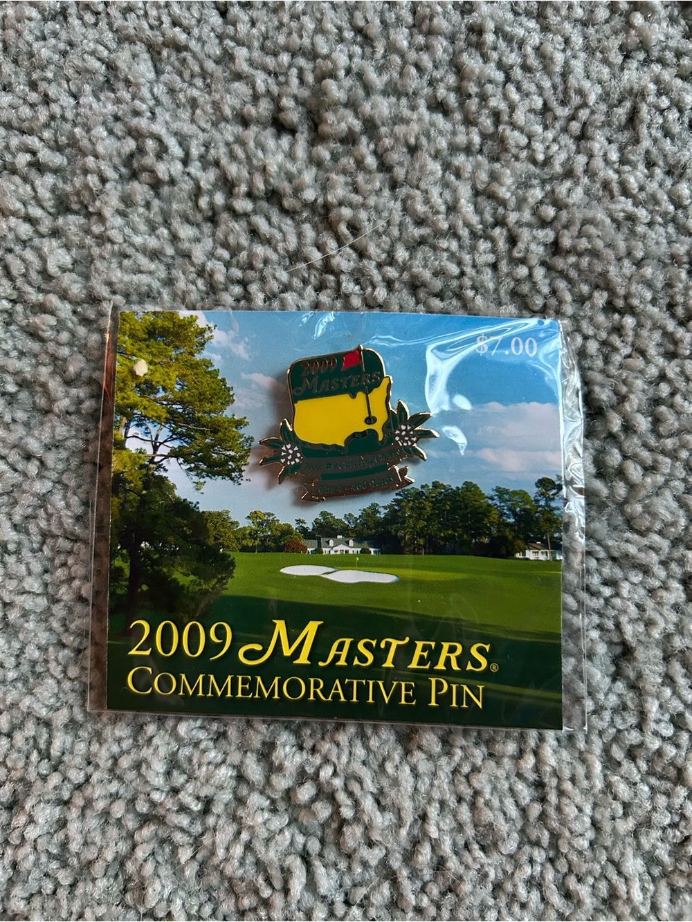 2009 Masters Commemorative Golf Pin - Green & Yellow